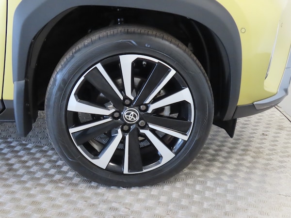 Used Toyota Yaris Cross 2022 for sale - 76276196: Photo 12