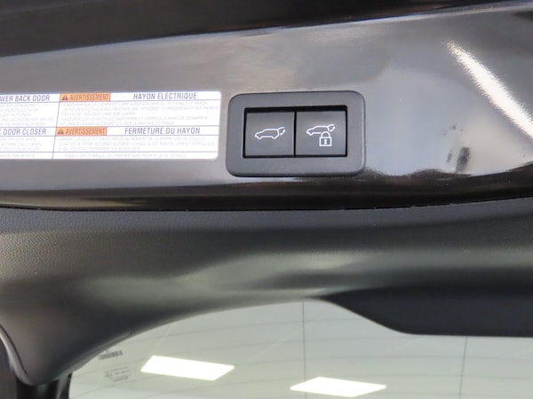 Used Toyota Yaris Cross 2022 for sale - 76276196: Photo 21