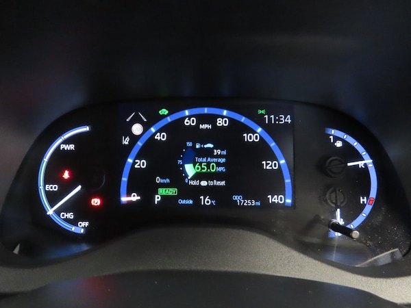 Used Toyota Yaris Cross 2022 for sale - 76276196: Photo 35