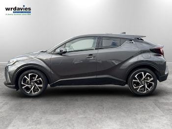 Used Toyota C-HR 2022 for sale - 78152568: Photo