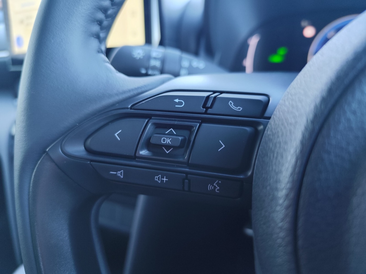 Used Toyota Yaris Cross 2025 for sale - 77079218: Photo 15