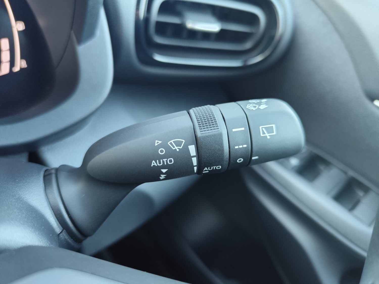 Used Toyota Yaris Cross 2025 for sale - 77079218: Photo 18