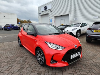 Used Toyota Yaris 2020 for sale - 76404772: Photo