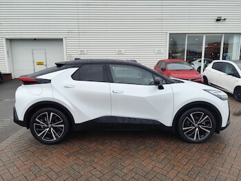 Used Toyota C-HR 2025 for sale - 77285702: Photo