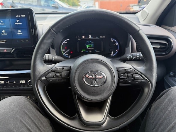 Used Toyota Yaris Cross 2023 for sale - 76276324: Photo 17