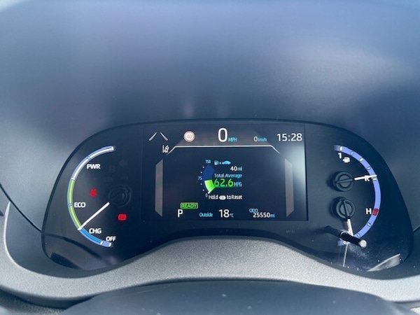 Used Toyota Yaris Cross 2023 for sale - 76276324: Photo 18