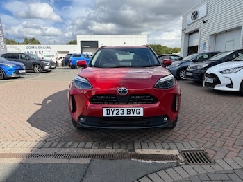 Used Toyota Yaris Cross 2023 for sale - 76276324: Photo 2