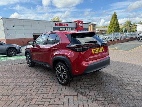 Used Toyota Yaris Cross 2023 for sale - 76276324: Photo 8