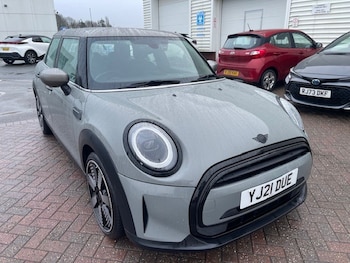 MINI Hatch feature image