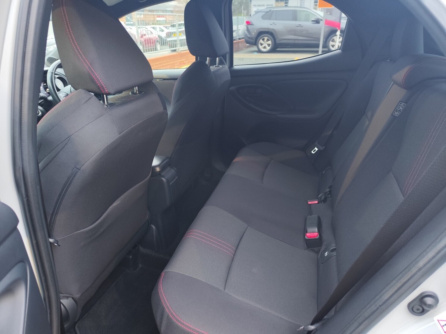 Used Toyota Yaris 2023 for sale - 77004999: Photo 13