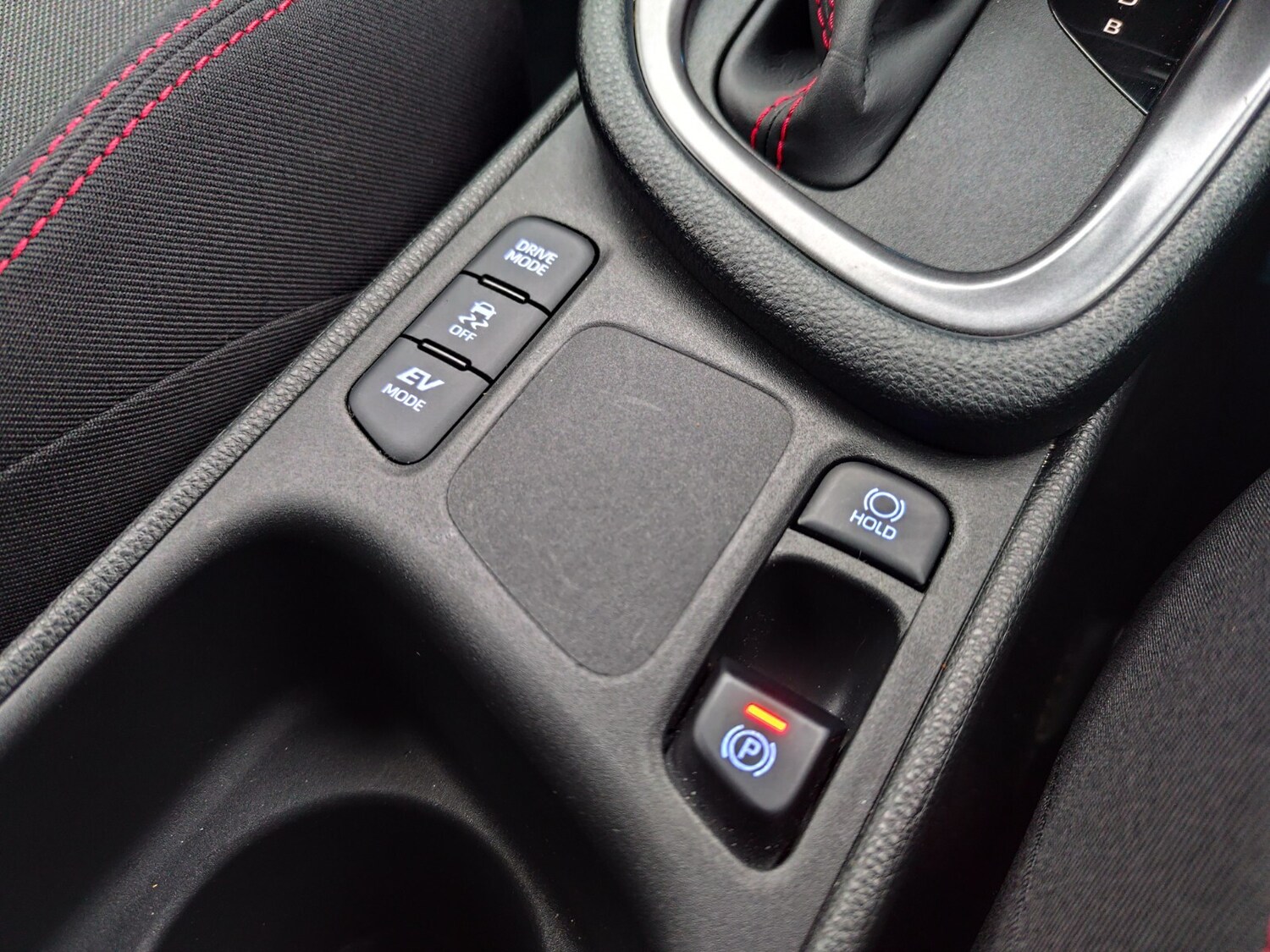 Used Toyota Yaris 2023 for sale - 77004999: Photo 30