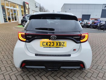 Used Toyota Yaris 2023 for sale - 77004999: Photo