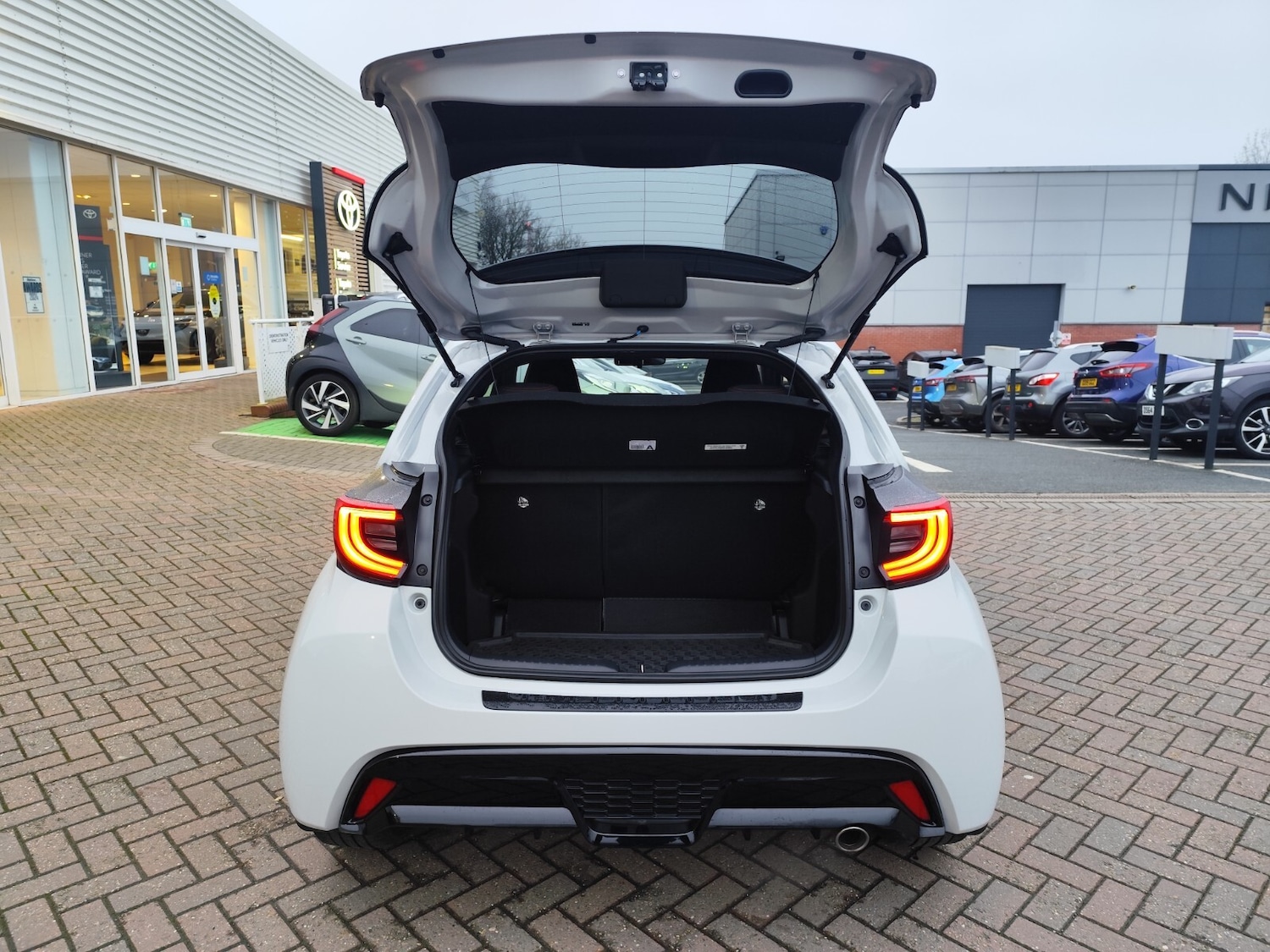 Used Toyota Yaris 2023 for sale - 77004999: Photo 5