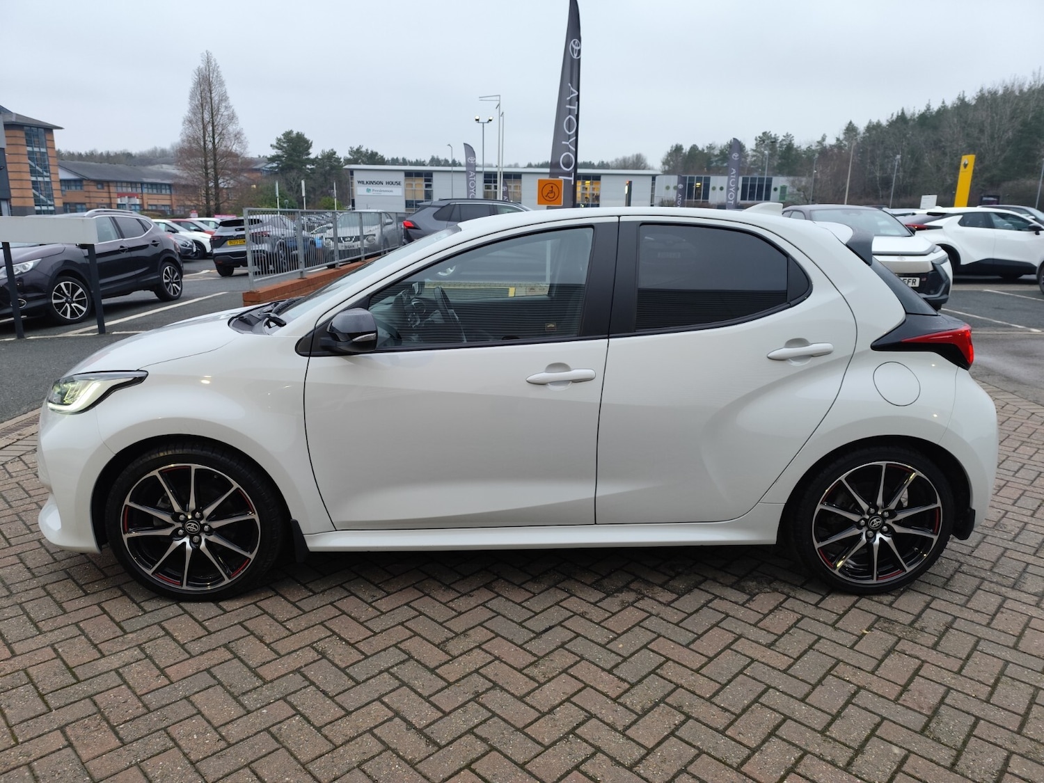 Used Toyota Yaris 2023 for sale - 77004999: Photo 9