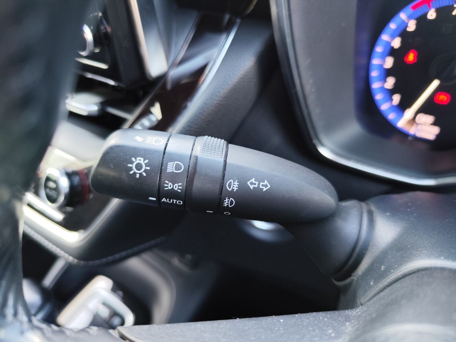 Used Toyota Corolla 2019 for sale - 76332289: Photo 18