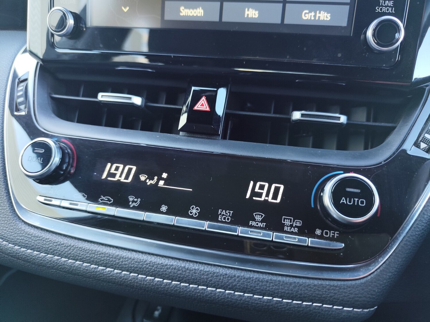 Used Toyota Corolla 2019 for sale - 76332289: Photo 26