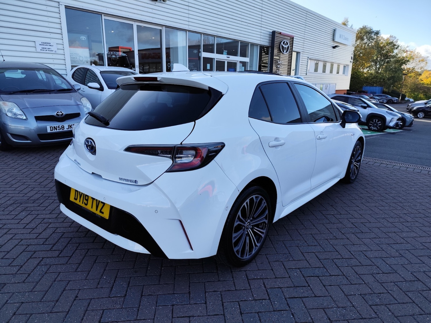 Used Toyota Corolla 2019 for sale - 76332289: Photo 3