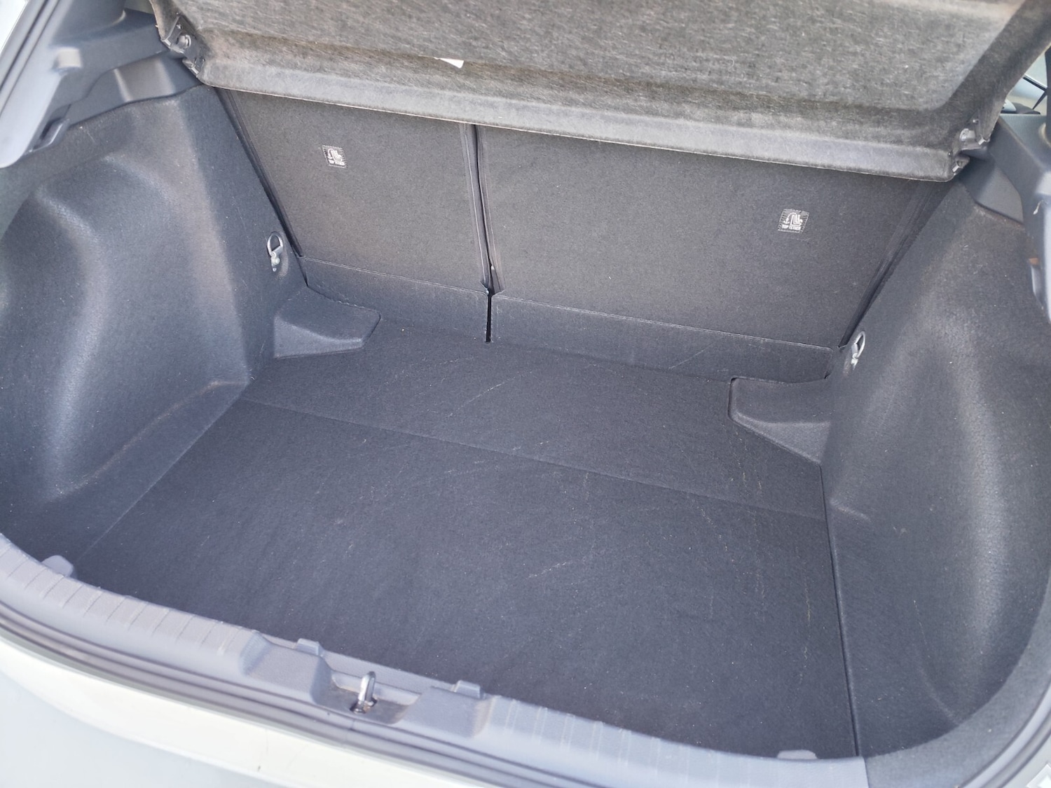 Used Toyota Corolla 2019 for sale - 76332289: Photo 6