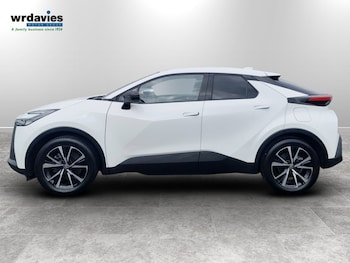 Used Toyota C-HR 2024 for sale - 78575809: Photo