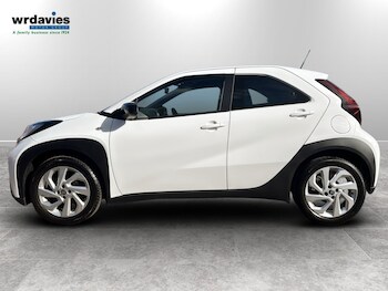 Used Toyota Aygo X 2023 for sale - 77995149: Photo