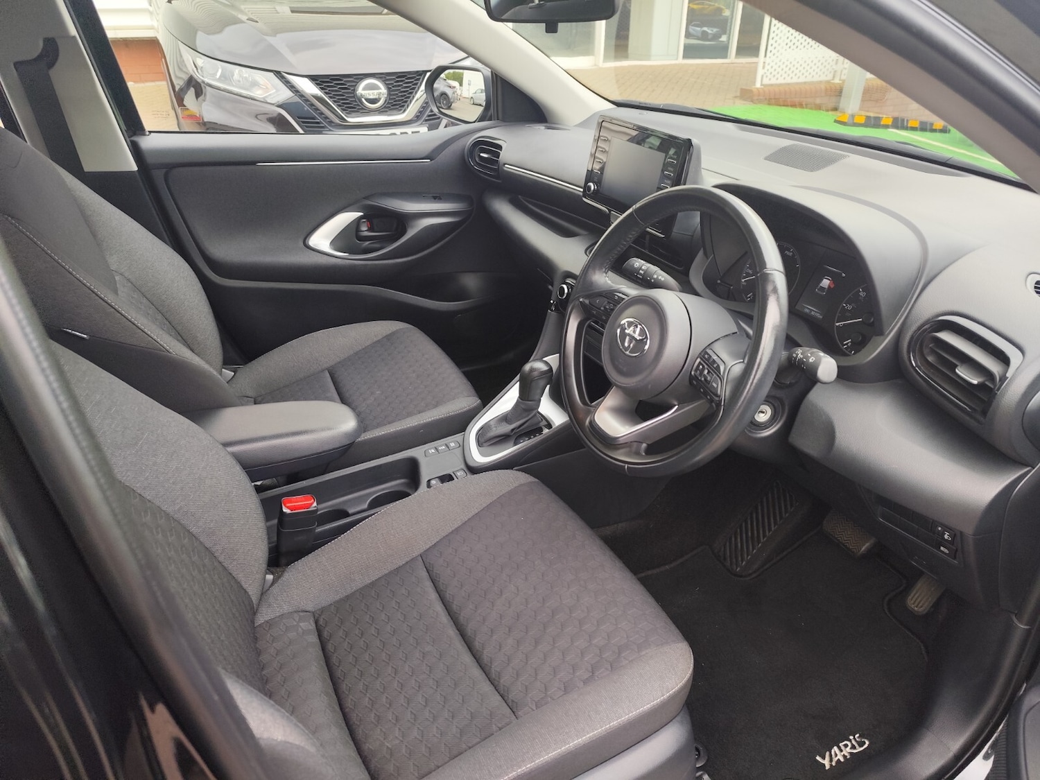 Used Toyota Yaris 2022 for sale - 78055189: Photo 13