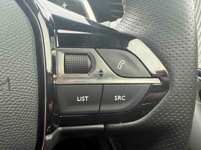 Used Peugeot 2008 2021 for sale - 76276238: Photo 19