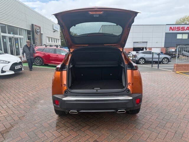 Used Peugeot 2008 2021 for sale - 76276238: Photo 6