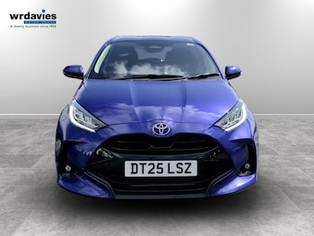 Used Toyota Yaris 2025 for sale - 78102955: Photo