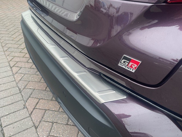 Used Toyota C-HR 2023 for sale - 76302406: Photo 10