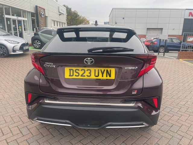 Used Toyota C-HR 2023 for sale - 76302406: Photo 2