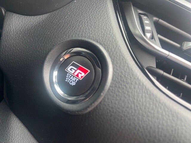 Used Toyota C-HR 2023 for sale - 76302406: Photo 26