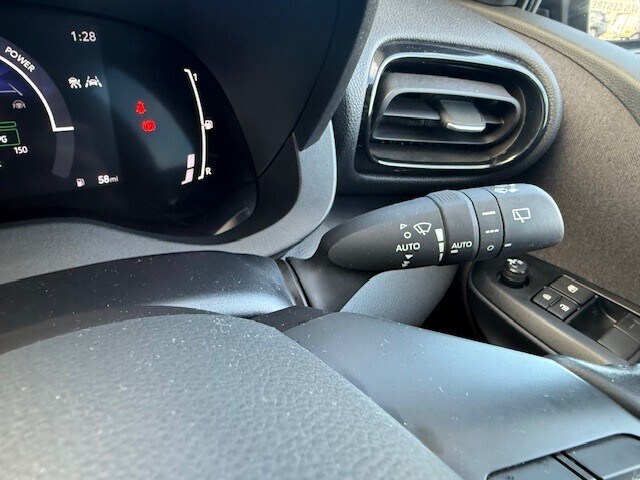 Used Toyota Yaris 2024 for sale - 76984160: Photo 22