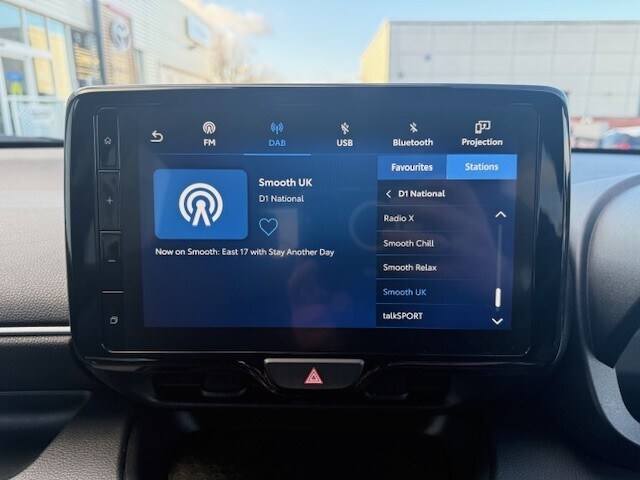 Used Toyota Yaris 2024 for sale - 76984160: Photo 24