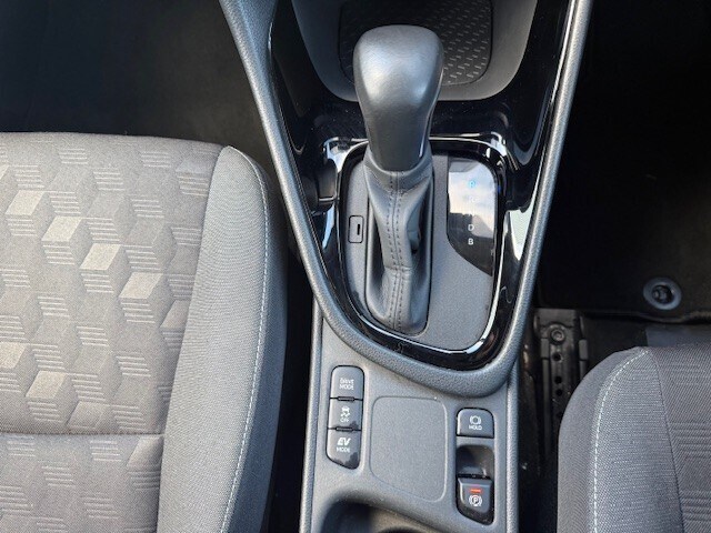 Used Toyota Yaris 2024 for sale - 76984160: Photo 28