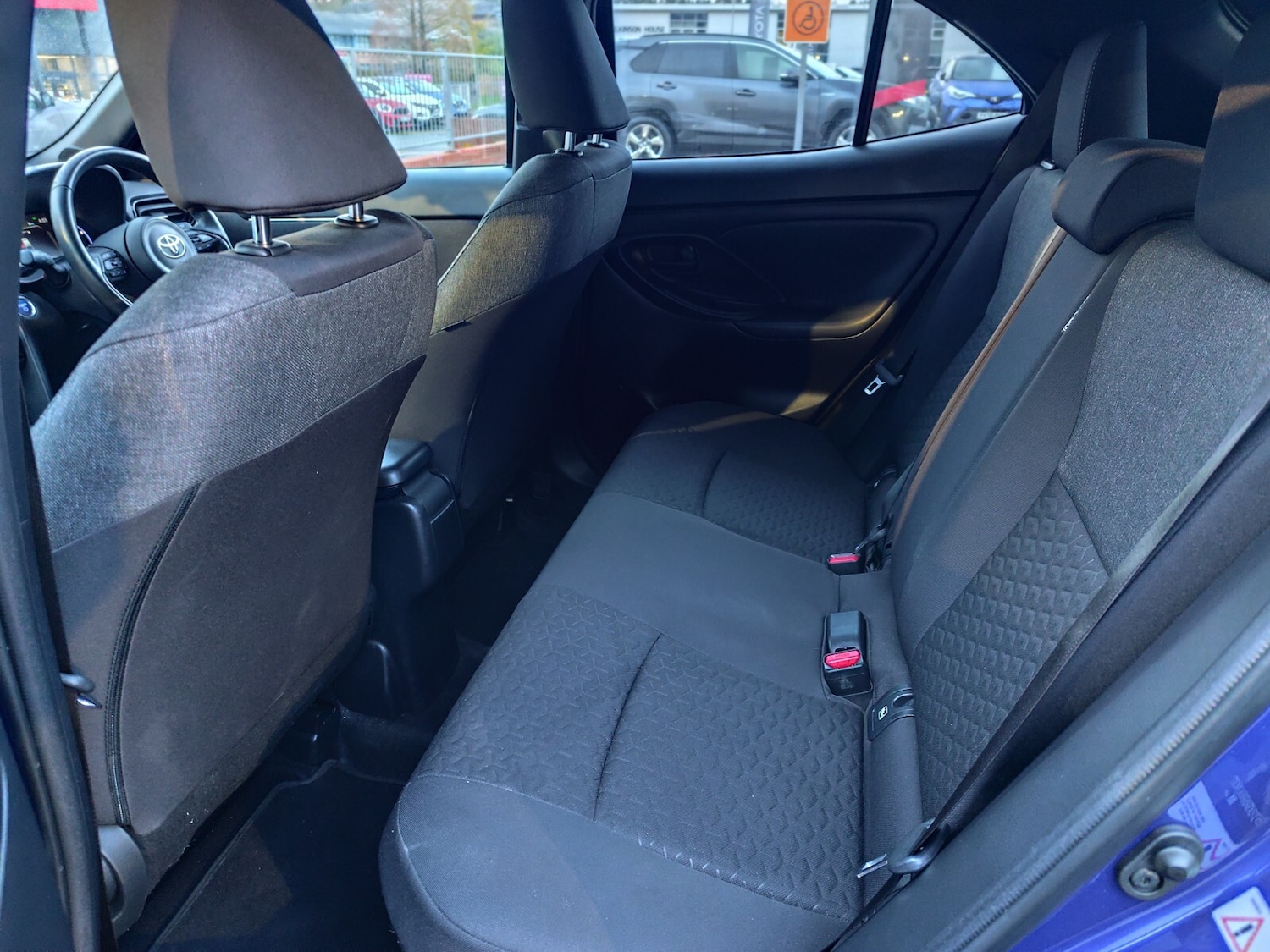 Used Toyota Yaris Cross 2023 for sale - 76668179: Photo 12