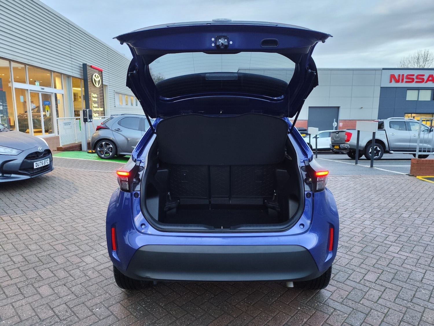 Used Toyota Yaris Cross 2023 for sale - 76668179: Photo 5