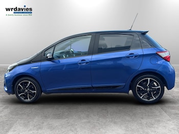 Used Toyota Yaris 2017 for sale - 77795124: Photo