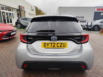 Used Toyota Yaris 2022 for sale - 76276435: Photo