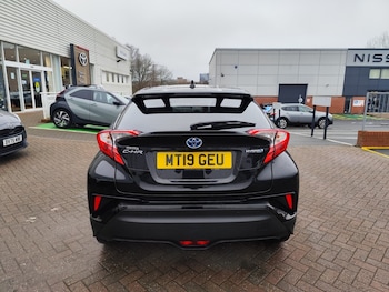 Used Toyota C-HR 2019 for sale - 76999441: Photo