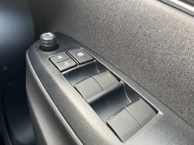 Used Toyota Yaris Cross for sale - 76622221: Photo 16