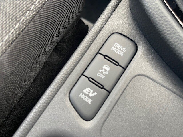 Used Toyota Yaris Cross for sale - 76622221: Photo 17