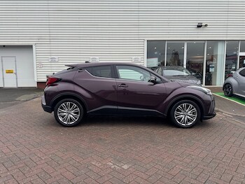 Used Toyota C-HR 2022 for sale - 76494083: Photo