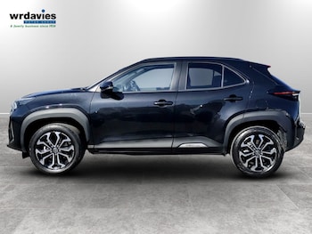 Used Toyota Yaris Cross 2023 for sale - 78036697: Photo