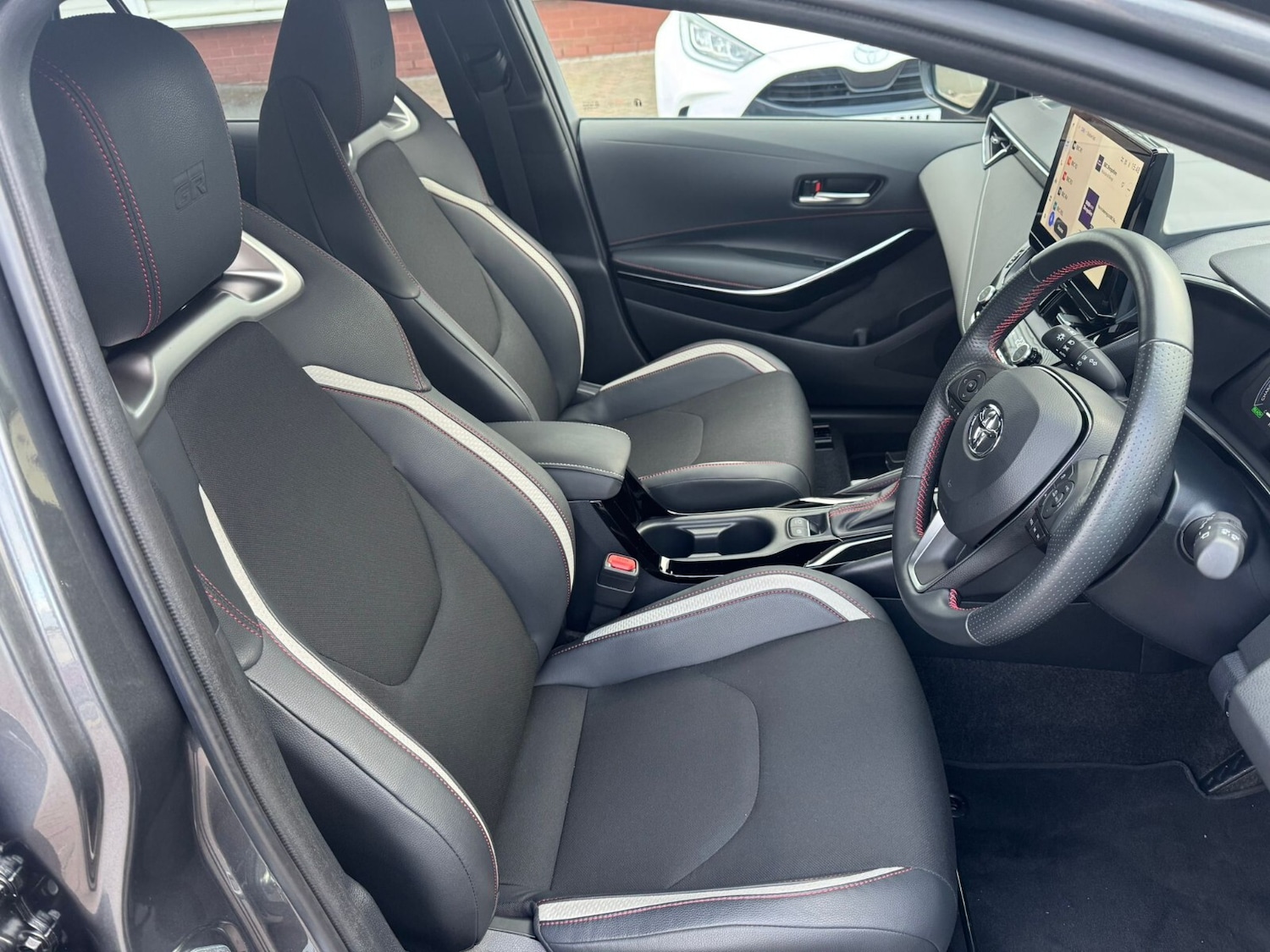 Used Toyota Corolla 2024 for sale - 76361970: Photo 15