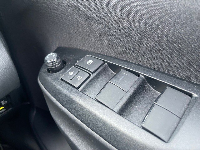 Used Toyota Yaris Cross 2023 for sale - 76428275: Photo 25