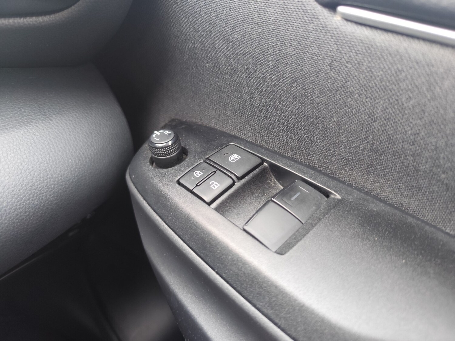 Used Toyota Yaris 2022 for sale - 77232266: Photo 19