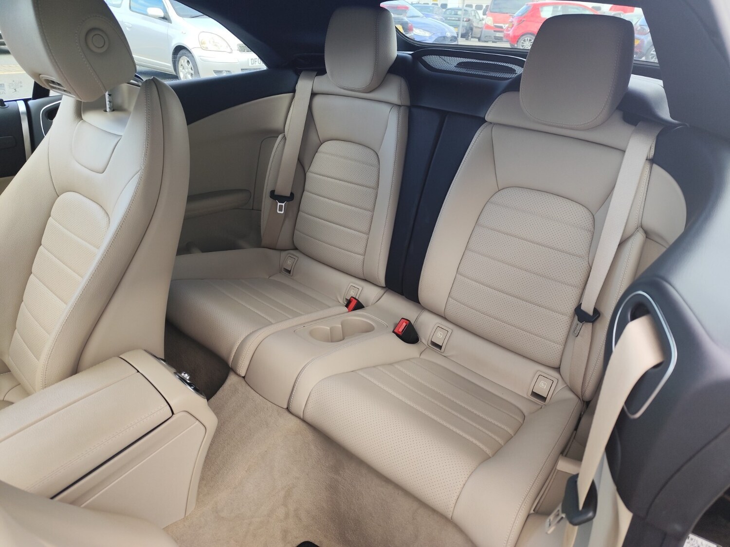 Used Mercedes-Benz C Class 2017 for sale - 76589908: Photo 12