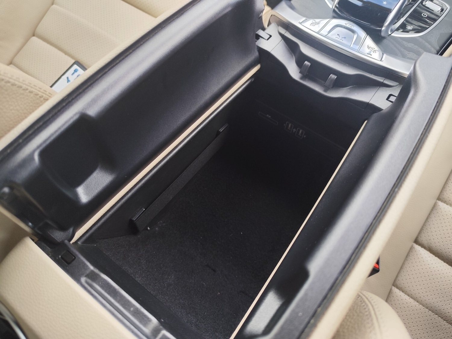 Used Mercedes-Benz C Class 2017 for sale - 76589908: Photo 33