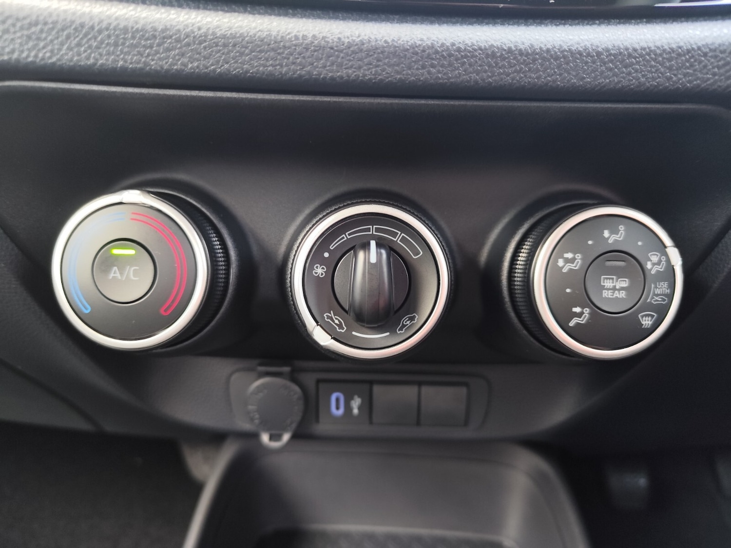 Used Toyota Aygo X 2025 for sale - 77235551: Photo 25