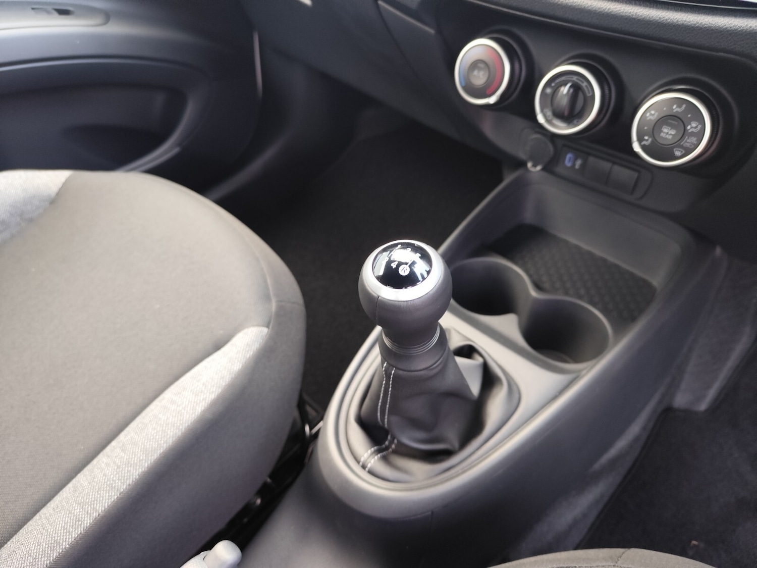 Used Toyota Aygo X 2025 for sale - 77235551: Photo 27